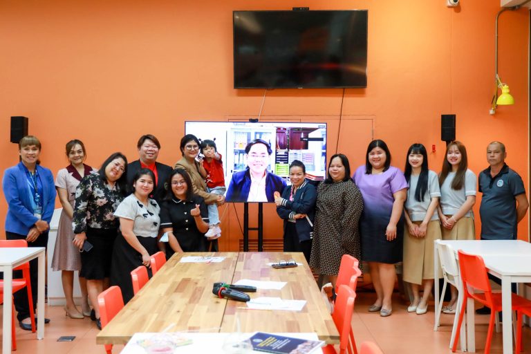 กิจกรรม “คุยสบายๆ… Life สาระ” ครั้งที่ 389 หัวข้อ เยาวพัฒน์ศิลป์ “ผู้ทำคุณประโยชน์ต่อองค์กรและสังคม” จากองค์กรพัฒนาเด็ก เยาวชนและสังคม