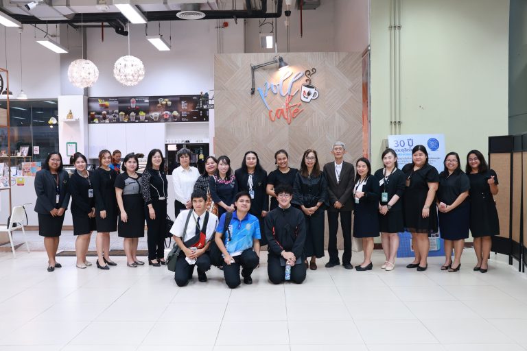 กิจกรรมคุยสบาย ๆ Life สาระ ครั้งที่ 396 หัวข้อ ”มารยาทที่ต้องรู้…ก่อนไปเที่ยวญี่ปุ่น 🇯🇵” สอดคล้องกับ SDGs 11 เมืองและชุมชนที่ยั่งยืน ในด้านของเสริมความพยายามในการปกป้องและคุ้มครองมรดกทางวัฒนธรรมและทางธรรมชาติของโลก