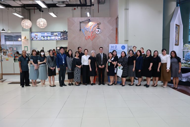 สวนดุสิตโพล ร่วมกับคณะพยาบาลศาสตร์   จัดกิจกรรม “คุยสบายๆ… Story Talk One Lab“ ครั้งที่ 415(9) EP.1    “รู้ทันอัลไซเมอร์ ก่อนสายเกินไป”