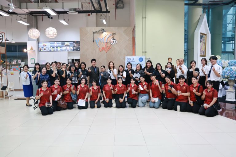 สวนดุสิตโพล ร่วมกับคณะพยาบาลศาสตร์ จัดกิจกรรม “คุยสบายๆ… Story Talk One Lab“ ครั้งที่ 418(12)         EP.4 “คุยคนละ…ภาษาเดียวกันของ Gen B-X-Y-Z“