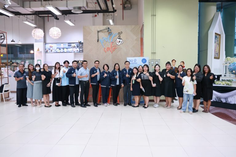 สวนดุสิตโพล ร่วมกับคณะวิทยาศาสตร์และเทคโนโลยี จัดกิจกรรม “คุยสบายๆ… Story Talk One Lab“ ครั้งที่ 421(15) EP.3 ”รู้ทันแก๊งคอลเซ็นเตอร์”
