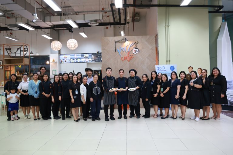 สวนดุสิตโพล ร่วมกับโรงเรียนการเรือน จัดกิจกรรม “คุยสบาย ๆ… Story Talk One Lab“ ครั้งที่ 430(24) EP.4 โรงเรียนการเรือน…เล่าเรื่องผ่านรสชาติสไตล์ตะวันตก กับเมนู Caprese Salad และ Open-faced Sandwich
