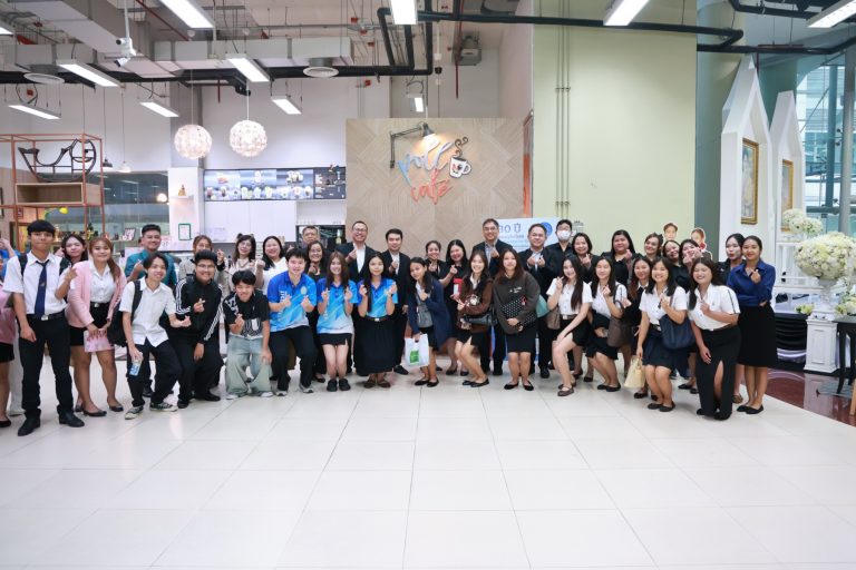 สวนดุสิตโพล ร่วมกับ โรงเรียนกฎหมายและการเมือง จัดกิจกรรม “คุยสบาย ๆ… Story Talk One Lab“ ครั้งที่ 435(29) EP. 2 Beyond the Plate: กินอร่อย กินปลอดภัย เข้าใจการดูแลตนเอง